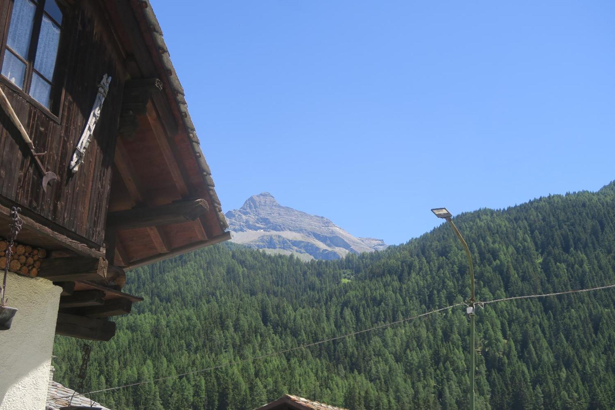 Le Vieux Rascard Chambres D'Hotes Champoluc Eksteriør bilde